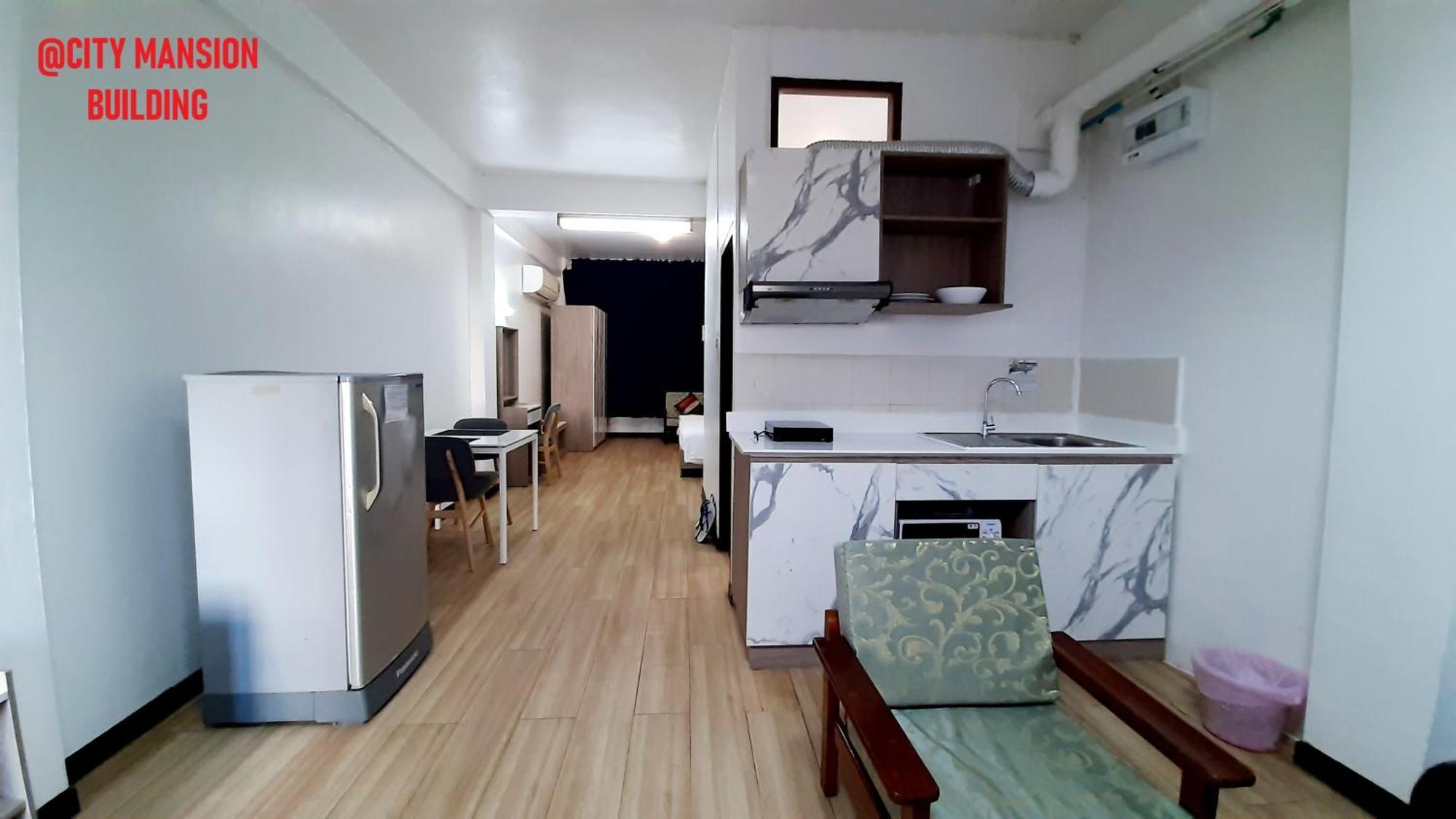 City Plaza Nana Hotel Bangkok Extérieur photo